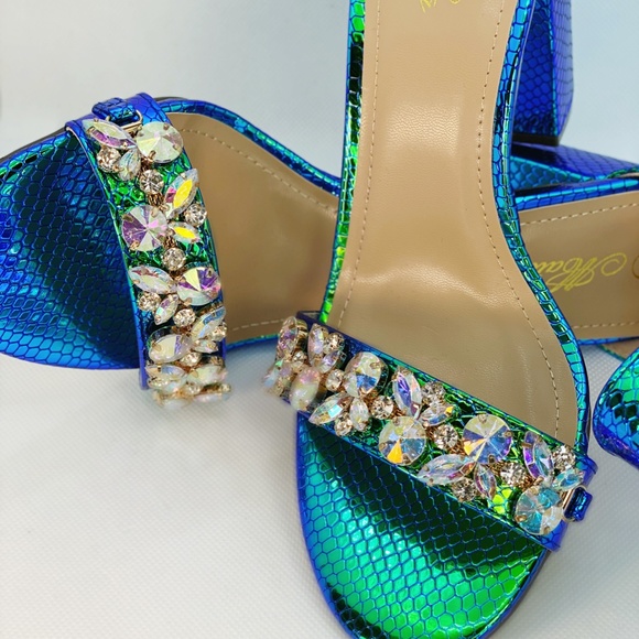 Ankle strap open toe block heel with rhinestones - Picture 2 of 3